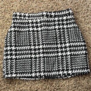 FAVLUX Monochrome Houndstooth Mini Skirt